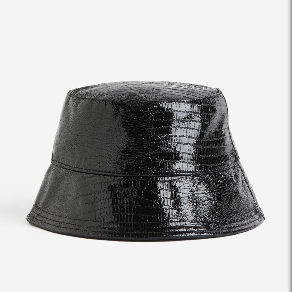 H&M Black Textured Bucket Hat